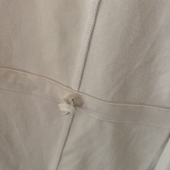 5 for $25 SALE Fabletics White Hannah Vest New With Tags - Picture 7 of 8